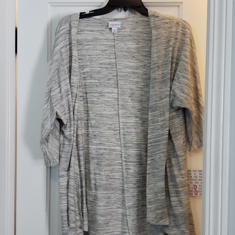 LuLaRoe Lindsay cardigan